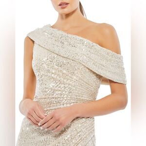 MacDuggal SEQUINED DROP SHOULDER GOWN size 10